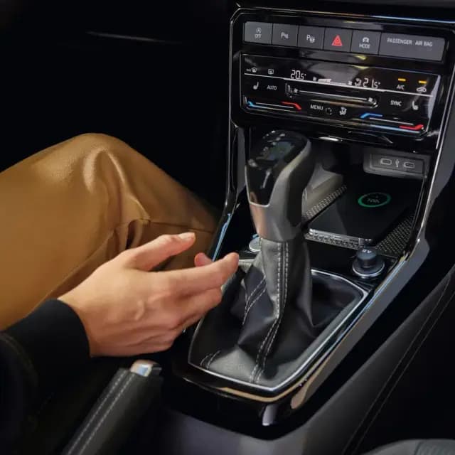 Volkswagen T-Cross 6