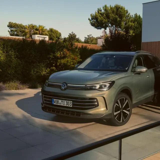 Volkswagen Tiguan 1